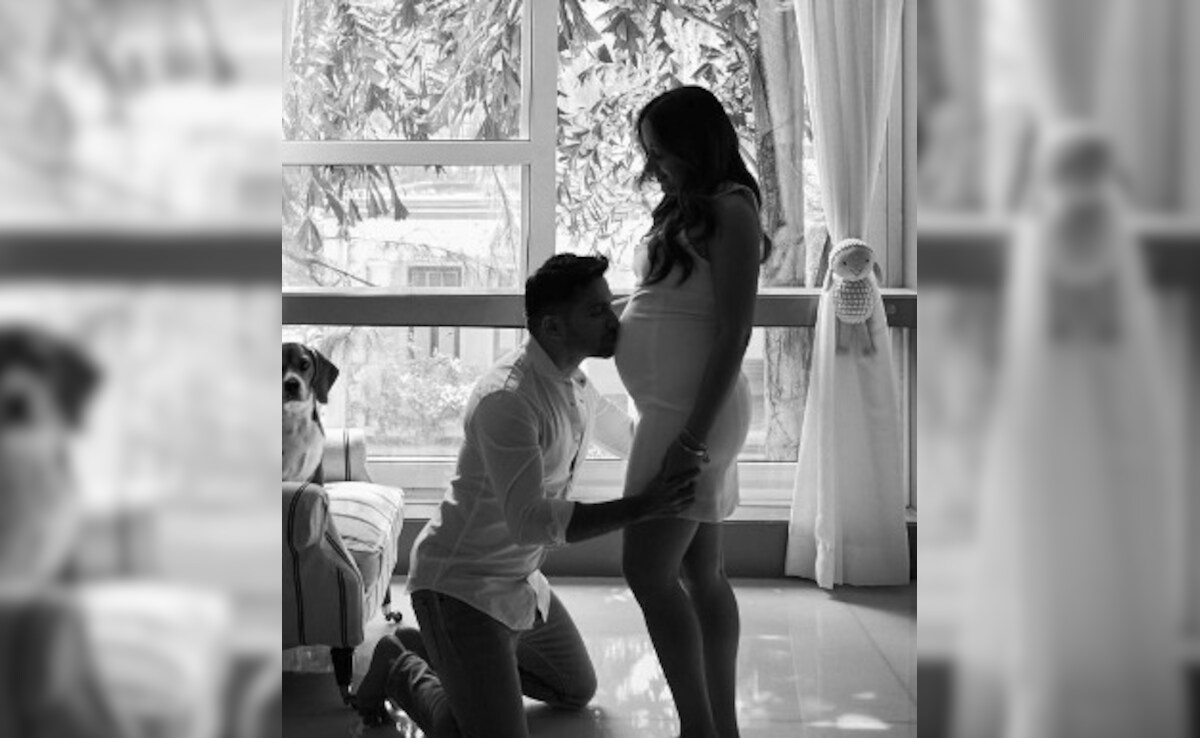 On Father's Day, Varun Dhawan Shares First Pic Of His Daughter: "Couldn't Be Happier To Be A Girl Dad"