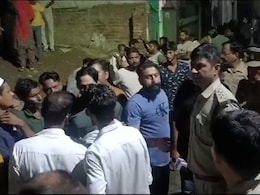 ग्रेटर नोएडा : निर्माणाधीन मकान की दीवार बच्चों पर गिरी, तीन की मौत; पांच घायल ग्रेटर नोएडा : निर्माणाधीन मकान की दीवार बच्चों पर गिरी, तीन की मौत; पांच घायल