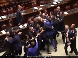 Video: Italian Parliament Erupts Into Violence Over Government Bill Video: Italian Parliament Erupts Into Violence Over Government Bill