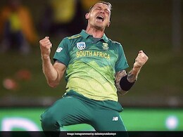 Dale Steyn: रिटेंशन से पहले डेल स्टेन ने दिया सनराइजर्स हैदराबाद को 440 वोल्ट का झटका Dale Steyn: रिटेंशन से पहले डेल स्टेन ने दिया सनराइजर्स हैदराबाद को 440 वोल्ट का झटका
