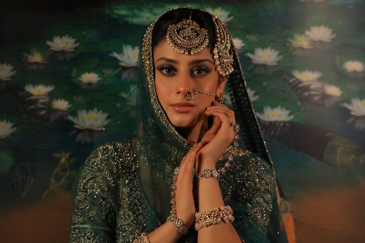 Isha Malviya Drops Major Hints About Getting Married; Deets Inside