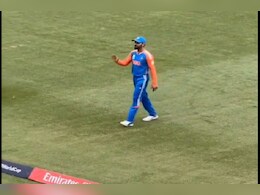 'दिवाली हो या होली, अनुष्का Loves कोहली .. ', फैन्स के रिएक्शन को देखकर विराट कोहली ने ऐसे किया रिएक्ट, Viral video 'दिवाली हो या होली, अनुष्का Loves कोहली .. ', फैन्स के रिएक्शन को देखकर विराट कोहली ने ऐसे किया रिएक्ट, Viral video