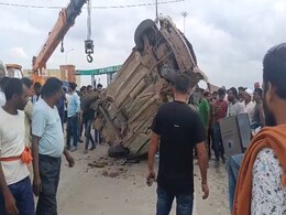 बस ड्राइवर की गर्दन कटकर अलग! हरियाणा में ऐसा खौफनाक हादसा कि कांप गया हर कोई बस ड्राइवर की गर्दन कटकर अलग! हरियाणा में ऐसा खौफनाक हादसा कि कांप गया हर कोई