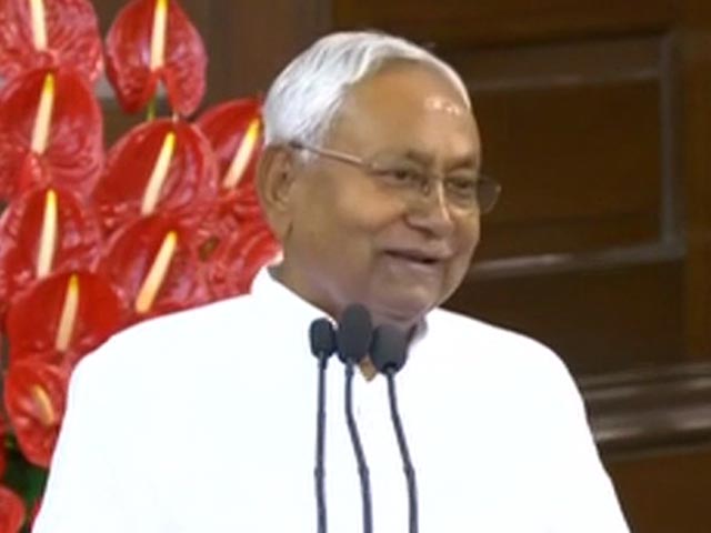 Nitish Kumar ने NDA की बैठक में Narendra Modi को PM पद के लिए दिया समर्थन