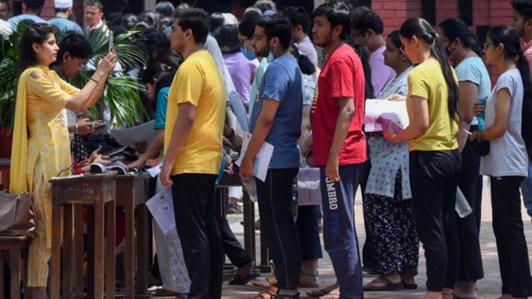 CUET UG 2026 Banned Items, Required Documents: Check Complete List Here