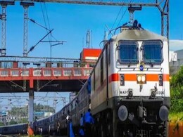 Indian Railways: आषाढ़ी एकादशी पर रेलवे ने दिया बड़ा तोहफा, पटरी पर दौड़ेंगी 64 विशेष ट्रेनें, यहां देखें शेड्यूल