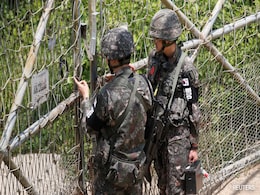 South Korea Fires Warning Shots After North Korean Soldiers Briefly Cross Border South Korea Fires Warning Shots After North Korean Soldiers Briefly Cross Border