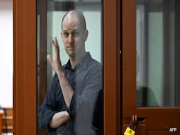 Russia Frees Jailed US Reporter In Major Prisoner Swap With West, Says Turkey Russia Frees Jailed US Reporter In Major Prisoner Swap With West, Says Turkey