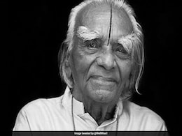 International Yoga Day 2024: Remembering BKS Iyengar Who Sparked Global Yoga Craze International Yoga Day 2024: Remembering BKS Iyengar Who Sparked Global Yoga Craze
