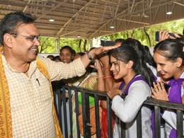 राजस्थान में महिला आरक्षण से छात्राओं में खुशी, CM भजनलाल बोले- तैयारी करिए, बहुत वैकेंसी आ रही है