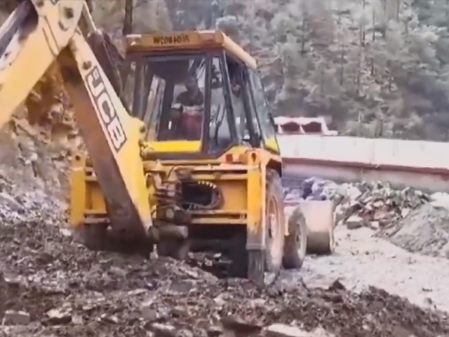 Heavy Rain Triggers Landslide In Shimla, Cars Buried Under Debris
