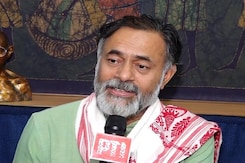 Yogendra Yadav Hails Early Poll Trends As A 'Democratic Win' Yogendra Yadav Hails Early Poll Trends As A 'Democratic Win'