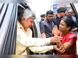 Watch: Woman With Fever Runs Behind Chandrababu Naidu's Convoy To Meet Him Watch: Woman With Fever Runs Behind Chandrababu Naidu's Convoy To Meet Him
