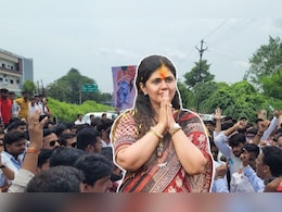 पंकजा मुंडे यांच्यावरील आक्षेपार्ह पोस्टवरुन बीड जिल्ह्यात तणाव, 4 गावांमध्ये बंद