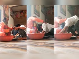दारू सोडवायला भोंदू बाबाकडे गेला, बाबाने धू धू धुतला; Video तुफान व्हायरल! दारू सोडवायला भोंदू बाबाकडे गेला, बाबाने धू धू धुतला; Video तुफान व्हायरल!