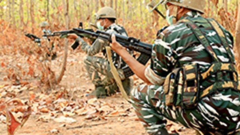Anti Naxal Operation: सुकमा पुलिस को मिली बड़ी सफलता, सुरक्षाबलों ने 3 नक्सलियों को किया गिरफ्तार