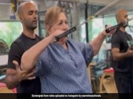 Watch: 85-Year-Old Helen Practises Pilates - "It Gives Me A High" Watch: 85-Year-Old Helen Practises Pilates - "It Gives Me A High"