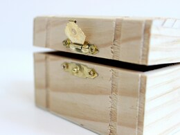 80% छूट पर अमेज़न से अपना मनपसंद ज्वेलरी बॉक्स लें घर ले जाएं