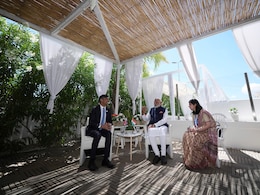 इटली के इस रिजॉर्ट में ठहरे हैं जी-7 देशों के नेता, क्या है खासियत और कितना किराया? देखें अंदर की तस्वीरें इटली के इस रिजॉर्ट में ठहरे हैं जी-7 देशों के नेता, क्या है खासियत और कितना किराया? देखें अंदर की तस्वीरें