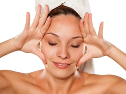 चेहरे पर कसावट लाने के लिए जानी जाती हैं ये 5 चीजें, झुर्रियां भी रहती हैं दूर  चेहरे पर कसावट लाने के लिए जानी जाती हैं ये 5 चीजें, झुर्रियां भी रहती हैं दूर