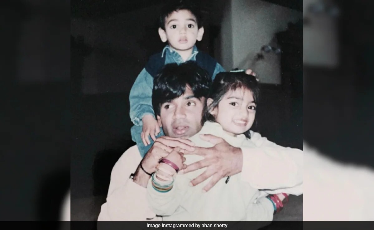 Suniel, Ahan And Athiya Shetty In A Major Blast From The Past