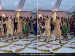 इटालियन दूल्हे के परिवार ने भारतीय दुल्हन के लिए काला चश्मा गाने पर किया मस्ती भरा डांस, वायरल Video देख झूम उठेंगे आप इटालियन दूल्हे के परिवार ने भारतीय दुल्हन के लिए काला चश्मा गाने पर किया मस्ती भरा डांस, वायरल Video देख झूम उठेंगे आप