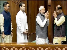 Parliament in Pics: तस्वीरों में देखिए संसद में कौन किसके साथ नजर आया, किसने किसका किया विरोध Parliament in Pics: तस्वीरों में देखिए संसद में कौन किसके साथ नजर आया, किसने किसका किया विरोध