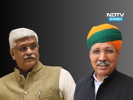 मेघवाल समेत गजेंद्र सिंह शेखावत को क्यों मिल सकता है मोदी कैबिनेट में जगह, रेस में इन चार नामों की भी चर्चा मेघवाल समेत गजेंद्र सिंह शेखावत को क्यों मिल सकता है मोदी कैबिनेट में जगह, रेस में इन चार नामों की भी चर्चा