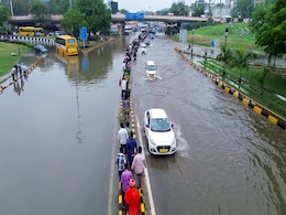 दिल्ली में बारिश : एलजी ने इमर्जेंसी मीटिंग की, अधिकारियों की छुट्टियां कैंसिल दिल्ली में बारिश : एलजी ने इमर्जेंसी मीटिंग की, अधिकारियों की छुट्टियां कैंसिल