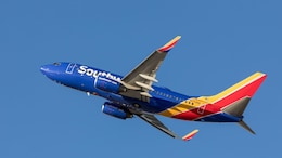 Southwest Airlines Flight Plunges 500 Feet To Avoid Mid-Air Collision, 2 Injured