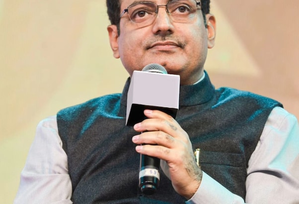 विकास दिव्&zwj;यकीर्ति सर की 5 बातें, &ldquo;क्यों डरें जिंदगी में क्या होगा, कुछ नहीं हुआ तो तजुर्बा होगा&rdquo;