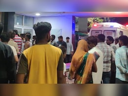 Rajasthan News: चित्तौड़गढ़ में दर्दनाक हादसा, सुपरफास्ट ट्रेन की चपेट में आने से 3 लोगों की मौत