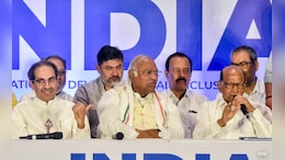 आधी सत्ता, मग मुख्यमंत्री पदाचा चेहरा! उद्धव ठाकरेंची मागणी काँग्रेस हायकमांडने धुडकावली