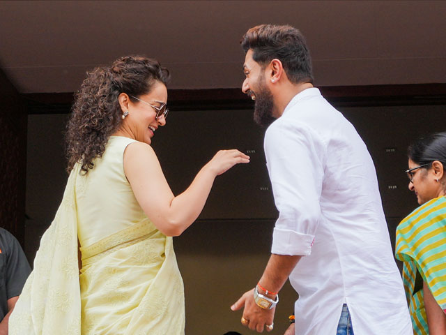 Video: Reunion Of Co-Stars-Turned-MPs Kangana Ranaut, Chirag Paswan In Parliament