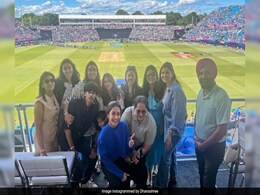 Viral: Anushka Sharma, Ritika Sajdeh And Dhanashree In A Blockbuster Frame After India's Win In T20 World Cup Viral: Anushka Sharma, Ritika Sajdeh And Dhanashree In A Blockbuster Frame After India's Win In T20 World Cup