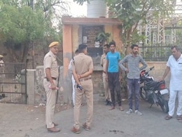 बाड़मेरः दो बच्चों को पानी में डूबोकर मारा, फिर खुद भी टांके में कूदकर की खुदकुशी की कोशिश बाड़मेरः दो बच्चों को पानी में डूबोकर मारा, फिर खुद भी टांके में कूदकर की खुदकुशी की कोशिश