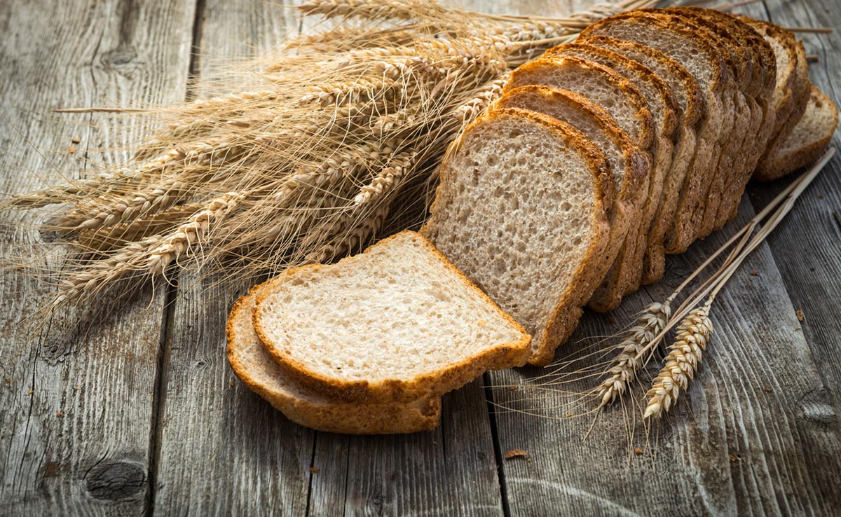 Opting for nutrient-dense, high-fibre bread varieties can help maintain stable blood sugar levels