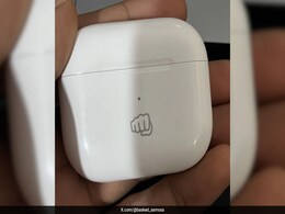 Airpods चोरी होने से बचाने के लिए लड़के ने लगाया गजब का दिमाग, देख लोगों ने ली मौज Airpods चोरी होने से बचाने के लिए लड़के ने लगाया गजब का दिमाग, देख लोगों ने ली मौज