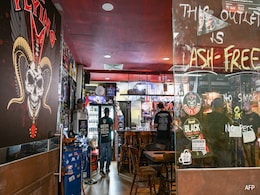 Singapore's Only Heavy Metal Bar Rocks "Something Else" Singapore's Only Heavy Metal Bar Rocks "Something Else"