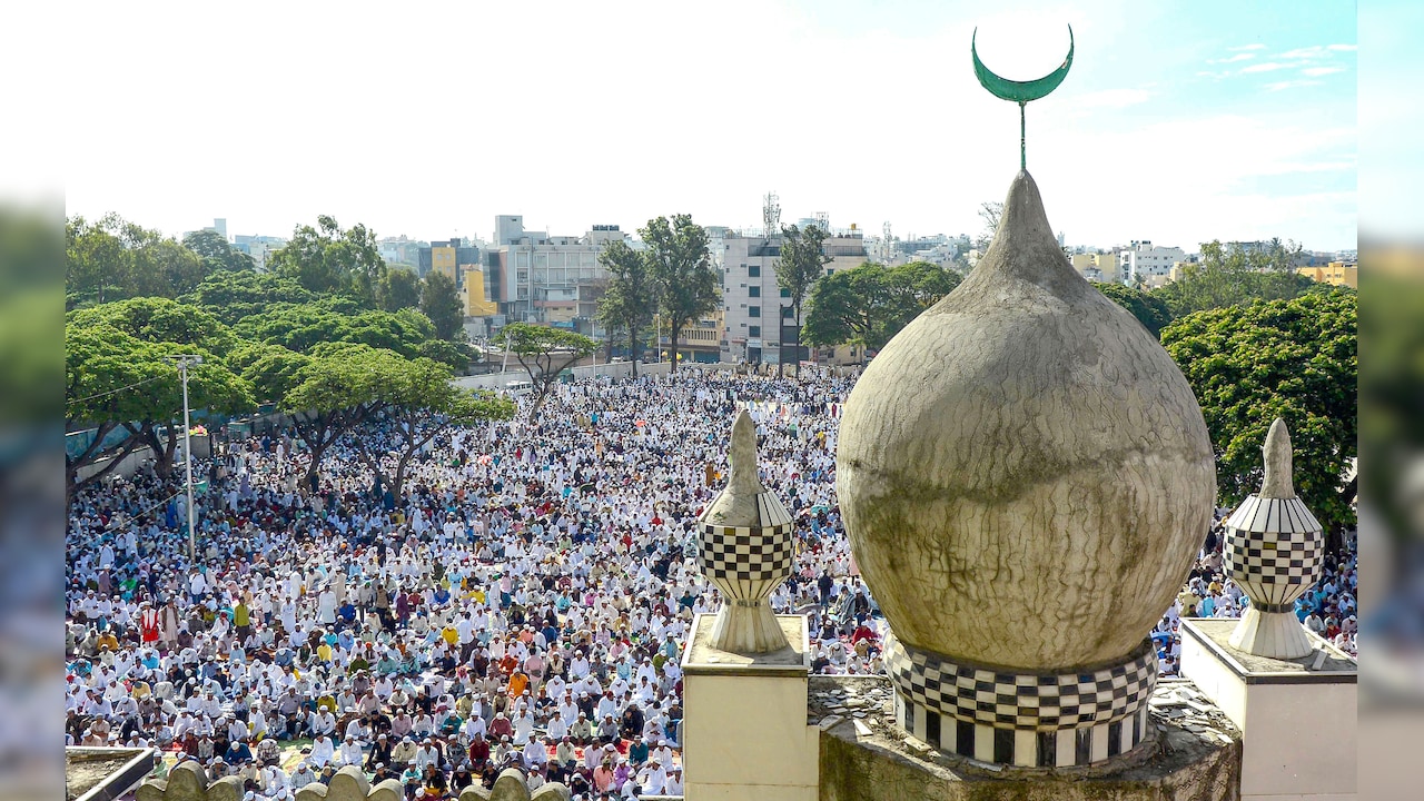 Eid-e-Ghadir 2026: बकरीद के बाद आज मनाई जा रही है एक और ईद, जानें क्या होती है ईद-ए-ग़दीर?