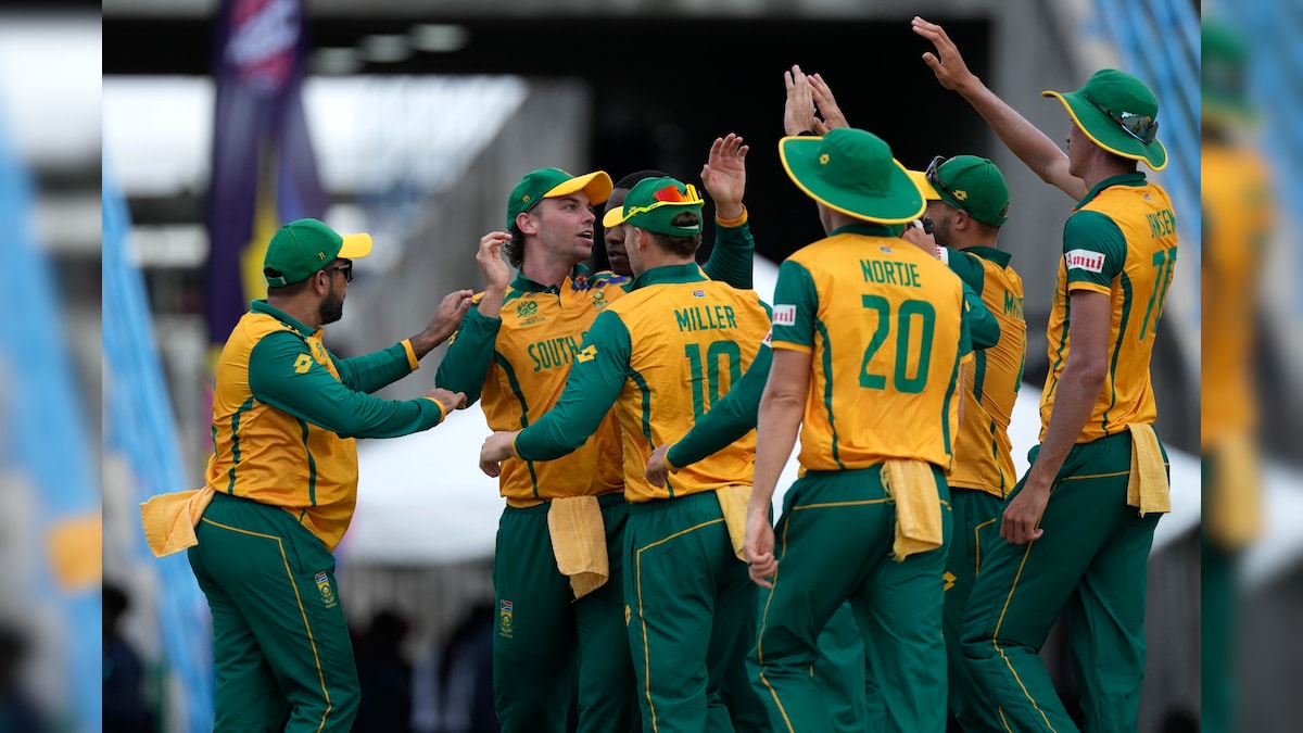 T20 WC Live: South Africa On Fire As West Indies Lose Two Big Wickets