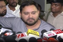 Bihar Is In A Decisive Role, Nitish Kumar Should Demand Special Status For The State: Tejashwi Yadav Bihar Is In A Decisive Role, Nitish Kumar Should Demand Special Status For The State: Tejashwi Yadav