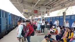 यात्रीगण कृपया ध्यान दें! छत्तीसगढ़ के इस रूट पर प्रभावित रहेंगी ट्रेन, जानिए क्या है वजह