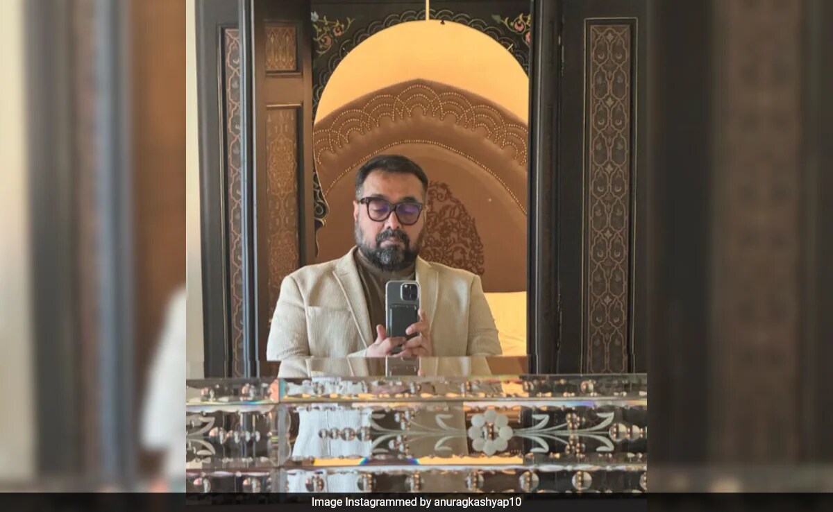 Anurag Kashyap On Actors' Demands, Entourage Cost: "Car Is Sent Three Hours Away To Get A Five-Star Burger"
