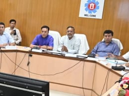 उर्जा मंत्री ने कहा- राजस्थान किसानों के फ्री 2000 यूनिट नहीं बंद करेगी सरकार, हम अब बिजली खरीदेंगे नहीं बेचेंग