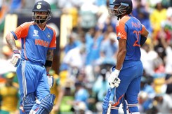 T20 World Cup Final India vs South Africa: विराट, अक्षर का चला बल्ला, 3 बॉलर चले तो कप हमारा T20 World Cup Final India vs South Africa: विराट, अक्षर का चला बल्ला, 3 बॉलर चले तो कप हमारा