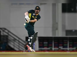 4,4,6,6,6,4, Travis Head ने 'करोड़ीमल' गेंदबाज का कर दिया बुरा हाल, 1 ओवर में जड़ दिए 3 चौके और 3 छक्के, VIDEO 4,4,6,6,6,4, Travis Head ने 'करोड़ीमल' गेंदबाज का कर दिया बुरा हाल, 1 ओवर में जड़ दिए 3 चौके और 3 छक्के, VIDEO