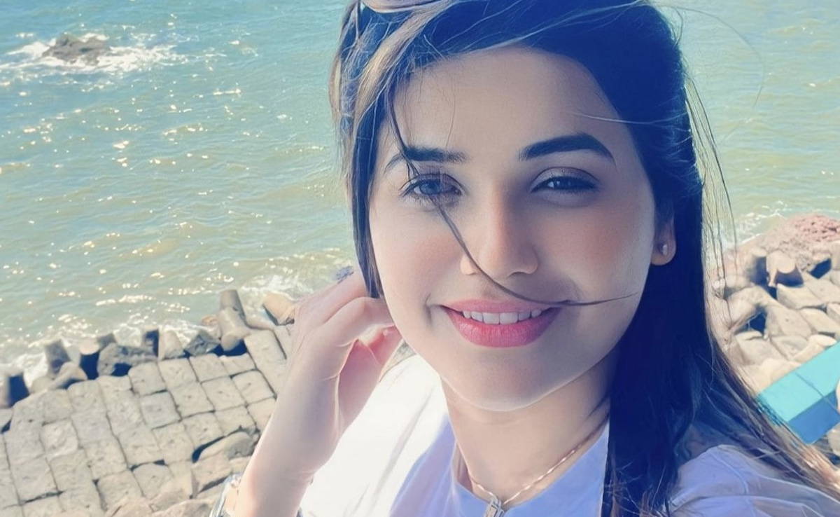 Who Is Pavithra Gowda, Arrested In Murder Case With Kannada Star Darshan Who Is Pavithra Gowda, Arrested In Murder Case With Kannada Star Darshan