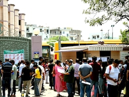 NEET PG Exam Cancel पर फूटा छात्रों का गुस्सा, कहा- सिस्टम से भरोसा... NEET PG Exam Cancel पर फूटा छात्रों का गुस्सा, कहा- सिस्टम से भरोसा...