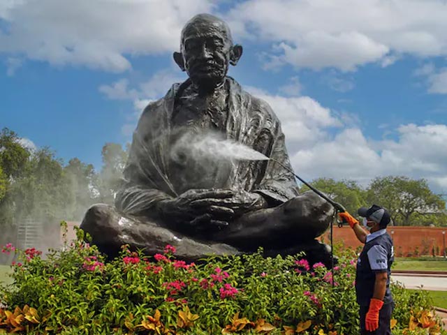 Congress Demands Parliament Statues Be Restored To Original Spots